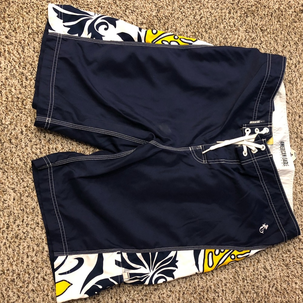 American Eagle Tropical swim suit / shorts. 36